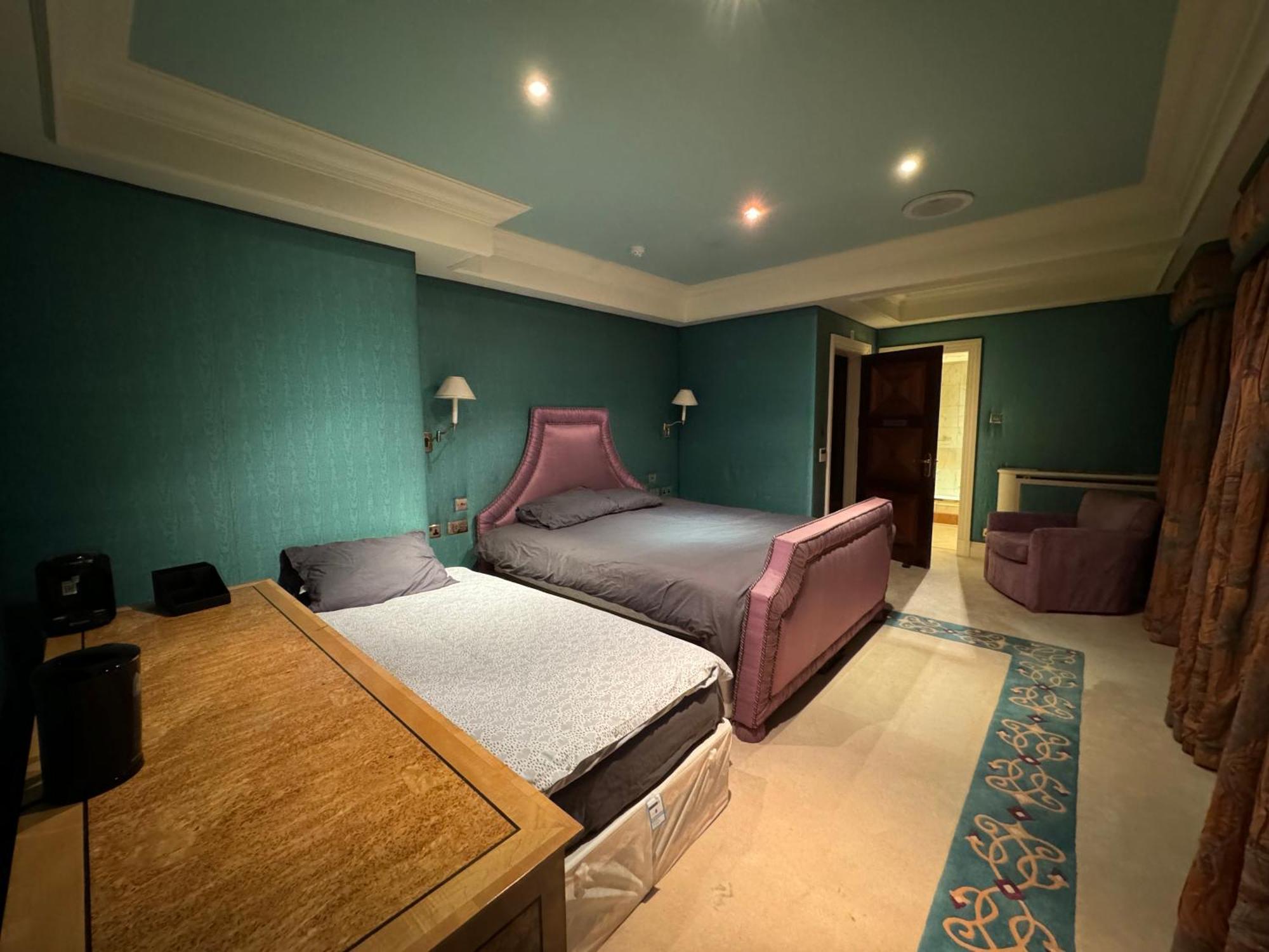 The Bishop Hotel London Bagian luar foto