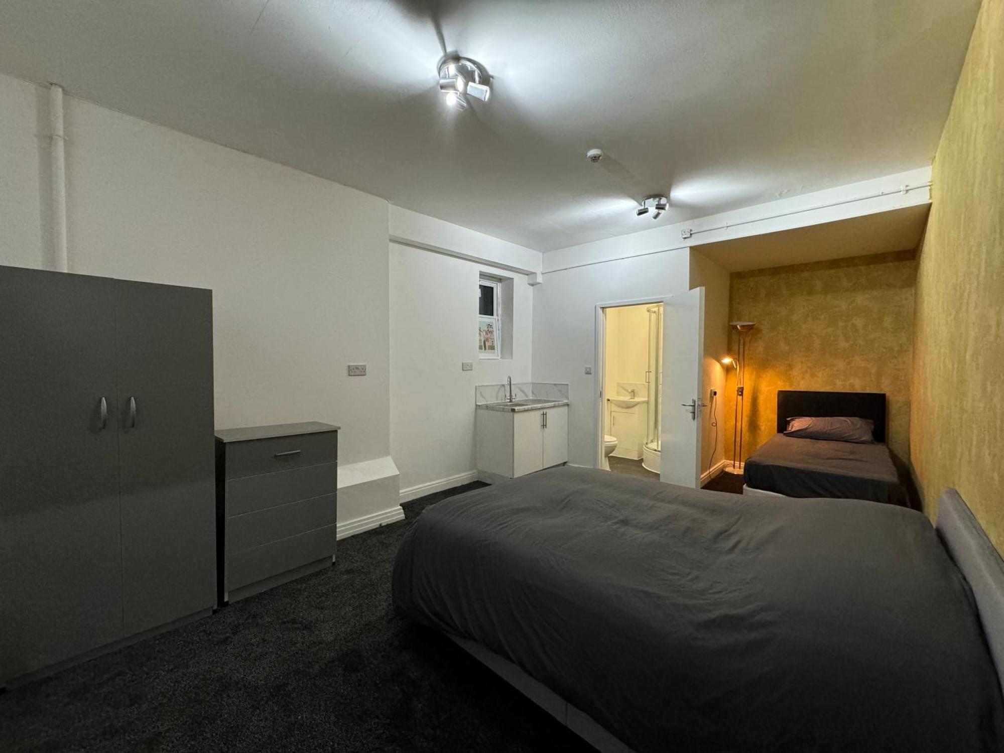 The Bishop Hotel London Bagian luar foto