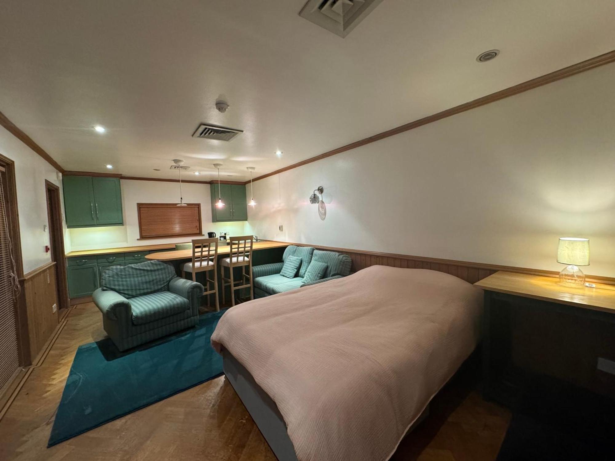 The Bishop Hotel London Bagian luar foto